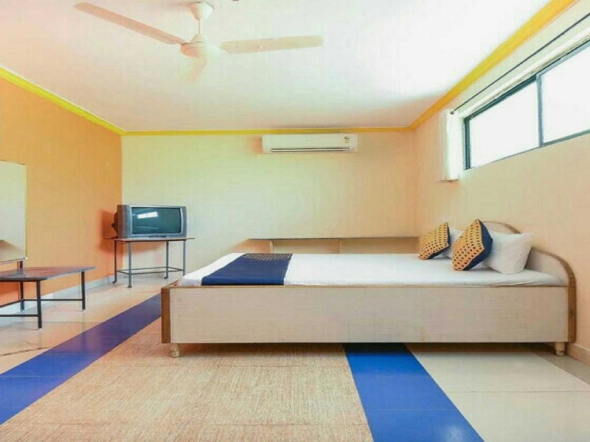 Hotel O Renuka Lodging And Boarding Pune Extérieur photo